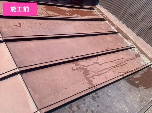 雨漏りしたトタン屋根葺き替え前