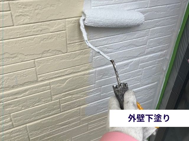 外壁下塗り